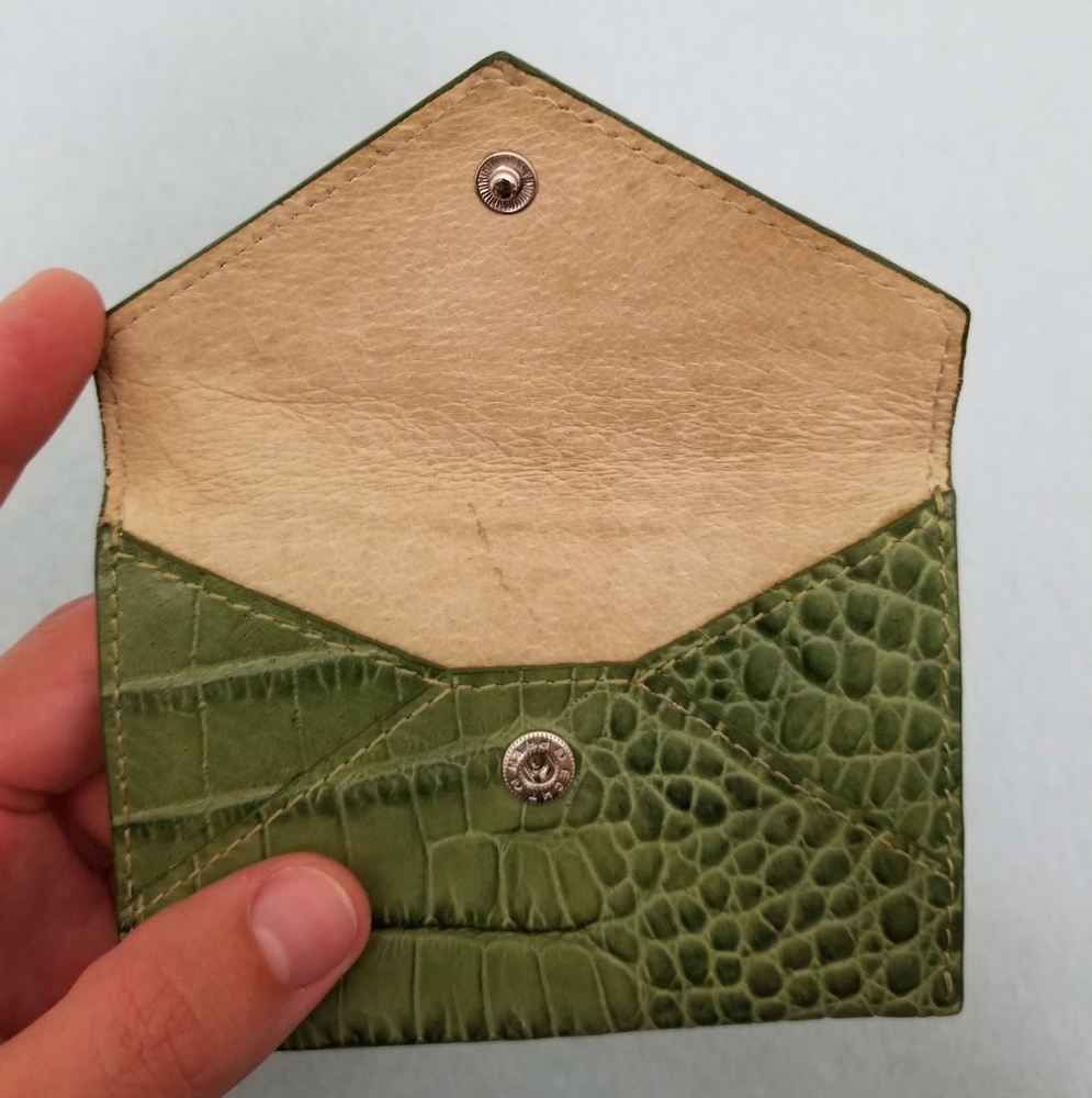 Graphic Image: Leather Accessory Set - image 5